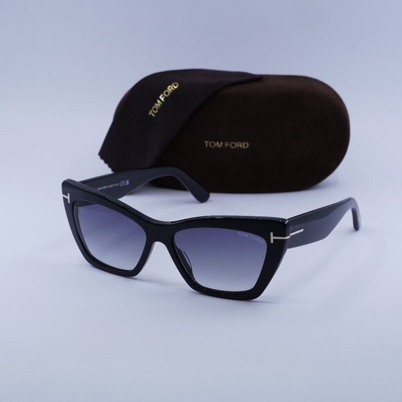 Final Price! Tom Ford Wyatt FT0871 01B Sunglasses - Picture 1 of 8